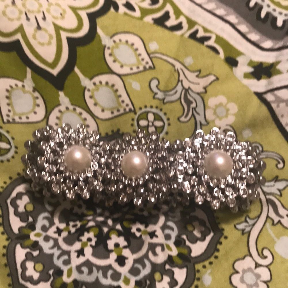 Faux Pearl Rhinestone Statement Bracelet Glam Wedding Jewelry - Picture 3 of 4